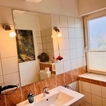 Kuschelige Helle Ferienwohnung Gotha Exterior foto